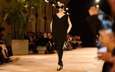 أبرز محطات الموضة المنتظرة في عام 2026